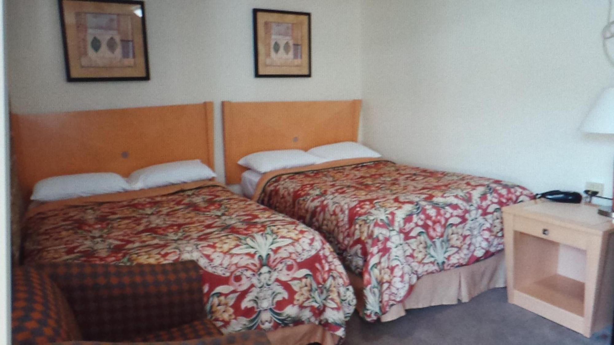Star Inn By Elevate Rooms Niagara Bagian luar foto
